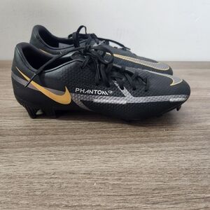 Nike Phantom GT Black Soccer Cleats